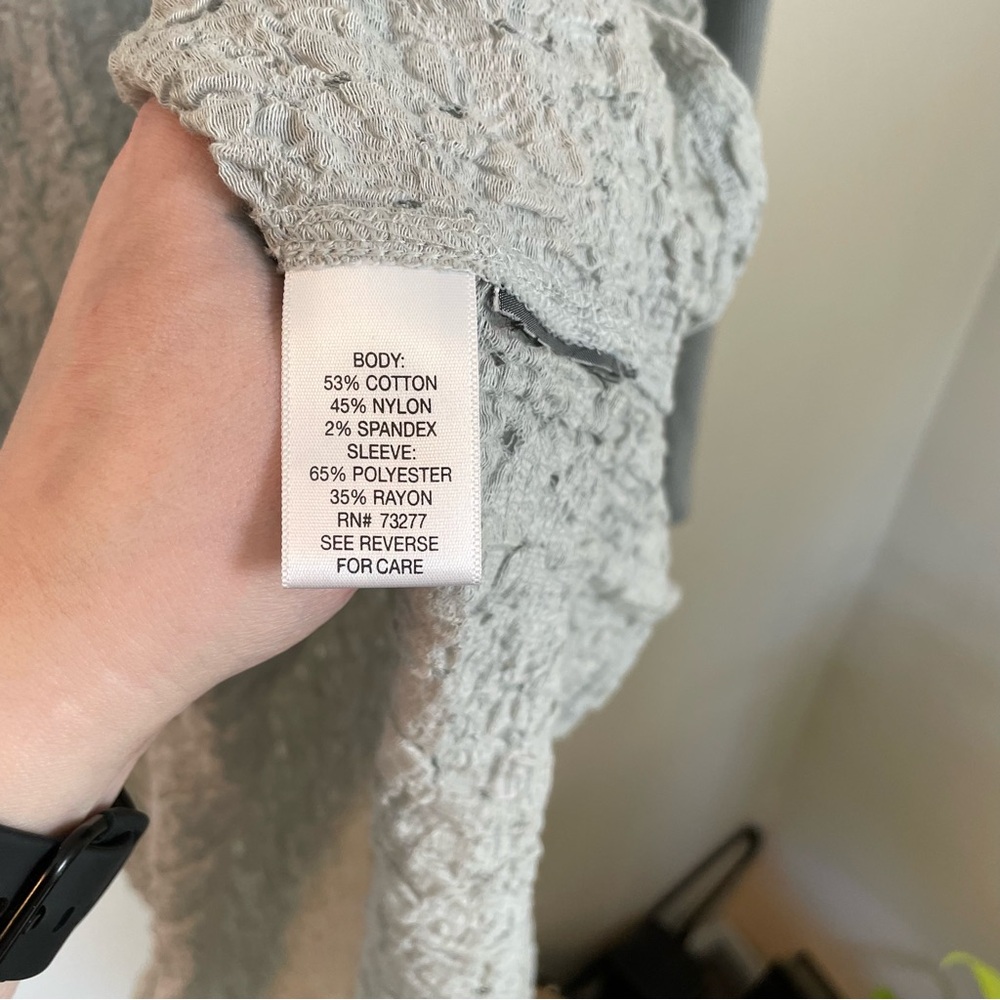 Simply Vera | Gray Long Sleeve Top | Size XL - Picture 12 of 12